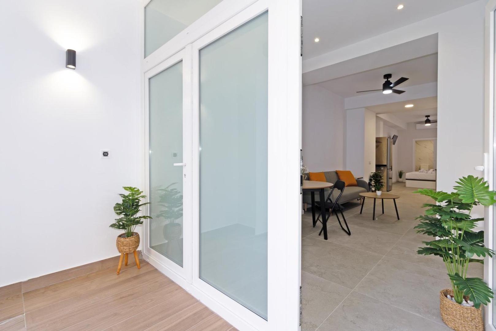 Guestready - A Lovely Studio In La Saidia Valencia Buitenkant foto